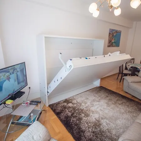 Janovic Apartment