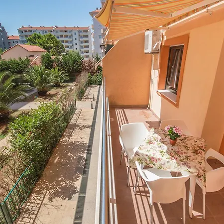Janovic Apartment