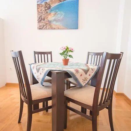 Janovic Apartment *
